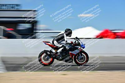 media/Mar-25-2024-Moto Forza (Mon) [[8d4319bd68]]/3-Intermediate Group/Session 4 (Front Straight Speed Pans)/